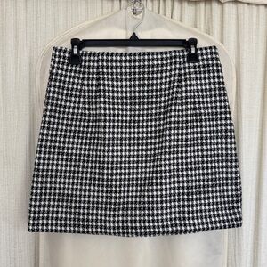 Zara Black and White Houndstooth Mini Skirt Large